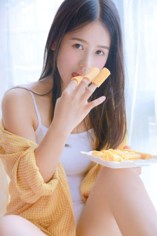 年轻朋友的妻子3免费观看